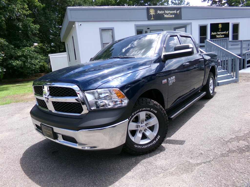 ram ram 1500 classic 2022 1C6RR7XT3NS232567 image ram ram 1500 classic 2022 1C6RR7XT3NS232567 image